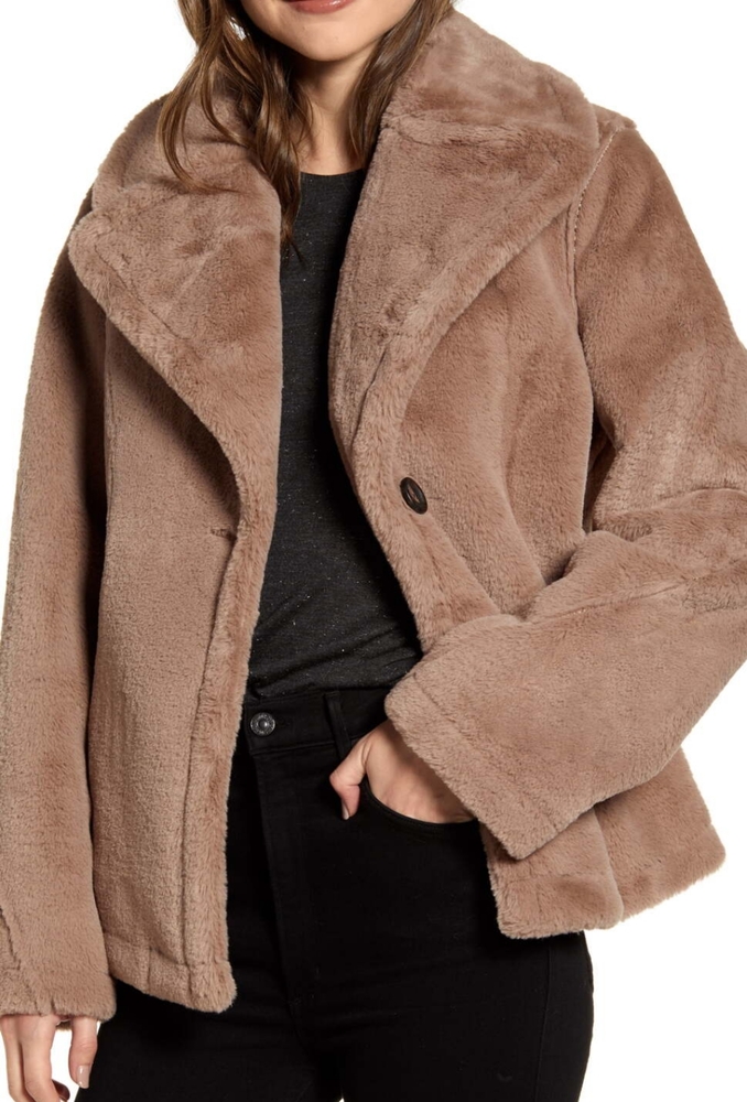 NWT Avec Les Filled Teddy Bear Faux Fur Jacket